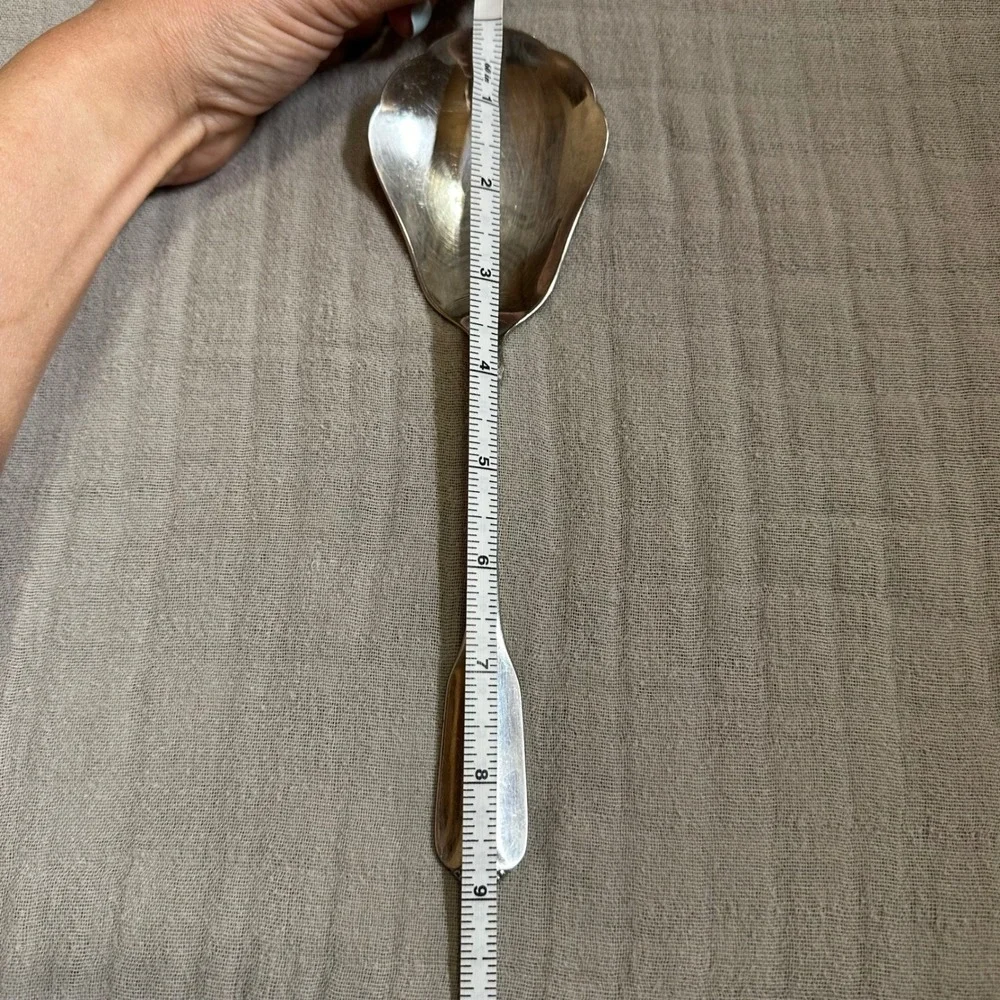 Lady Hamilton stainless by ONEIDA solid smooth casserole spoon 9